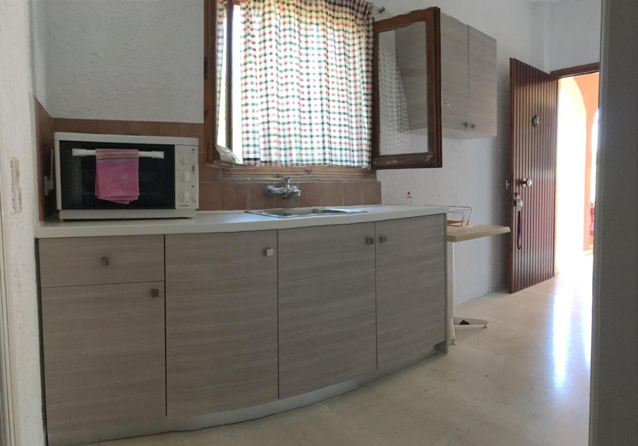 Green Corner Villas Гоувия Экстерьер фото